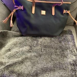 Large tote Brown & Red by Dooney Bourke